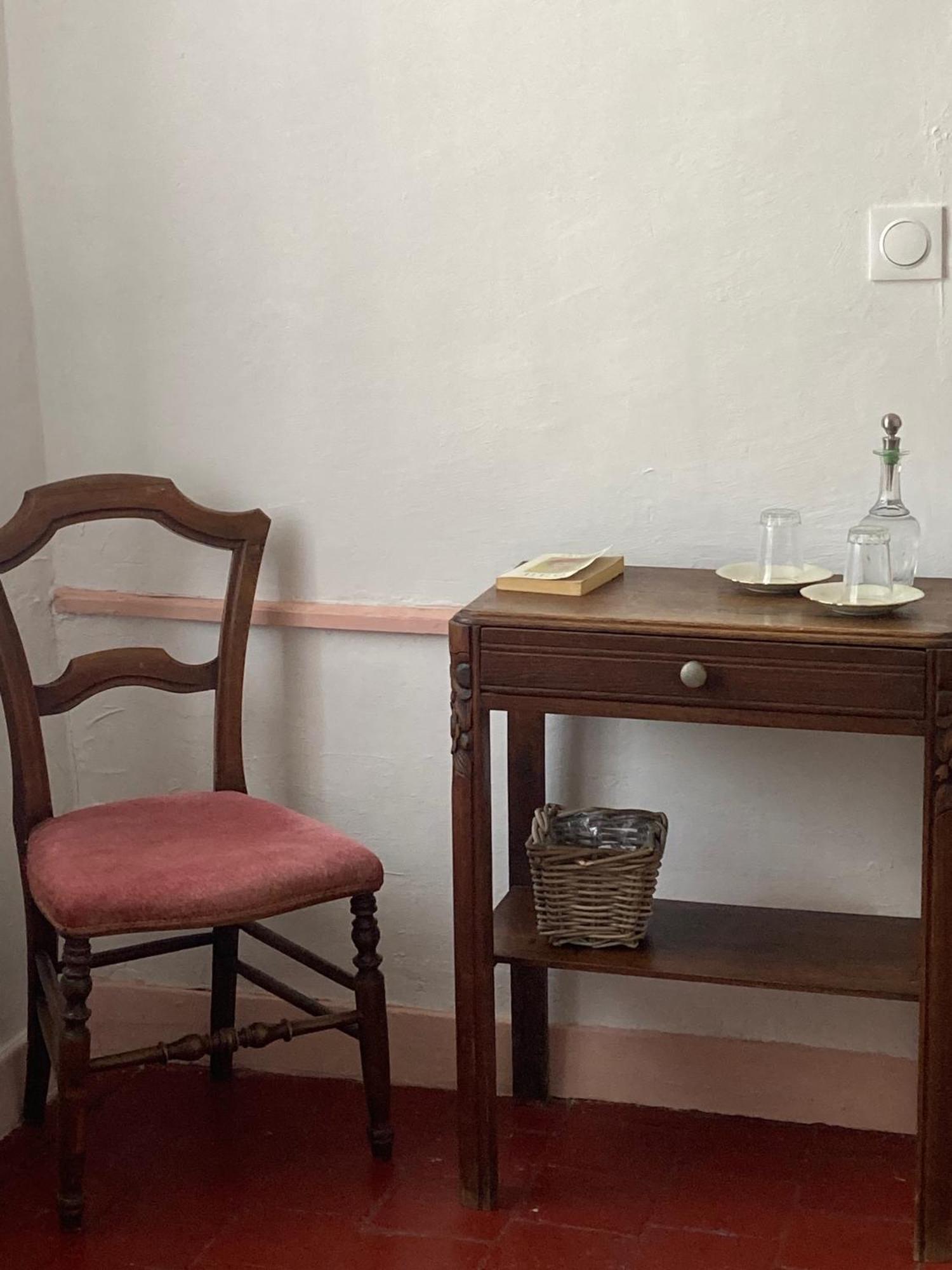 Sur Les Ailes Du Papillon-La Suite Saint-Sauveur-en-Puisaye Exteriör bild